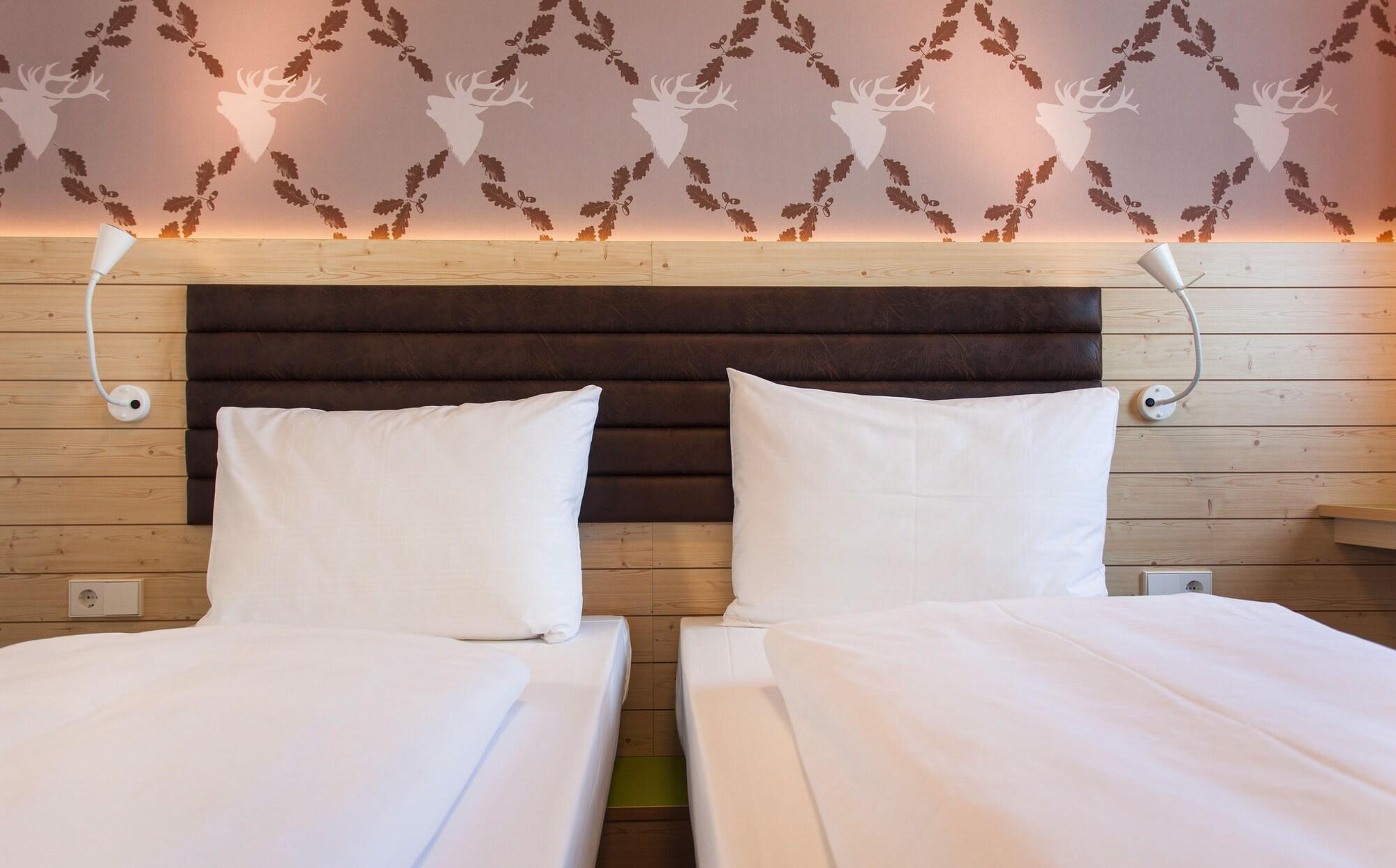 Hotel Coffee Fellows München-freiham 3*