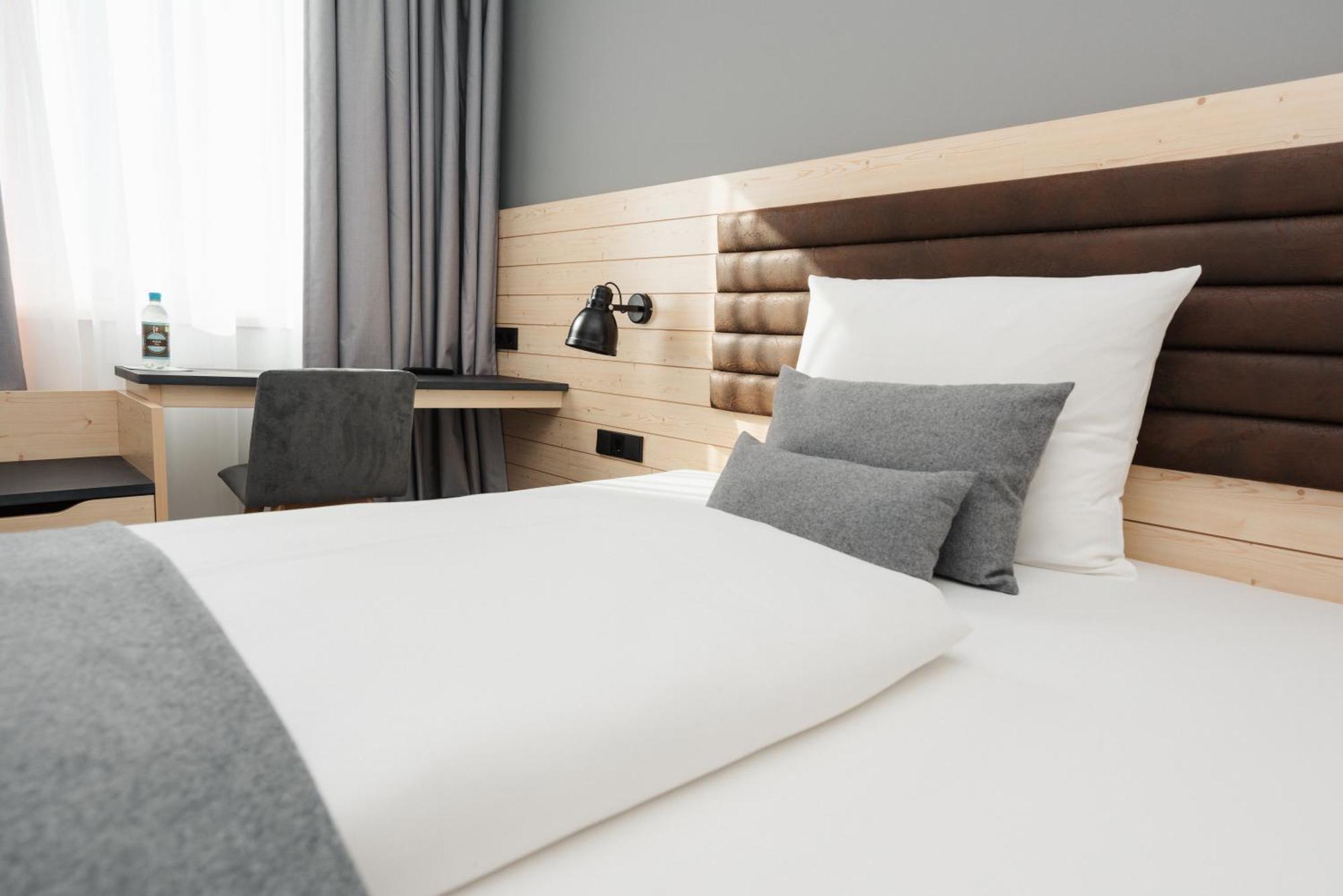 Hotel Coffee Fellows München-freiham 3*